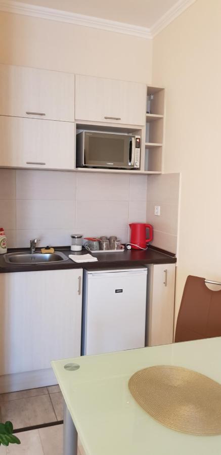 Rózsa Apartmanház Szeged Exterior foto